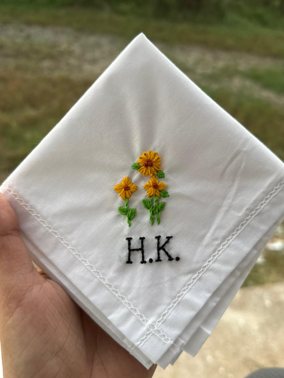 🌻 Sunflower Embroidery – Name Handkerchief