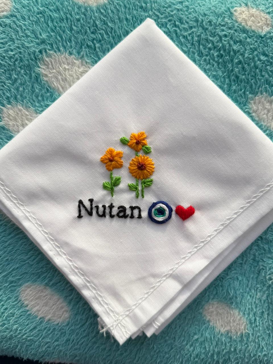 🌻 Sunflower Embroidery – Name Handkerchief
